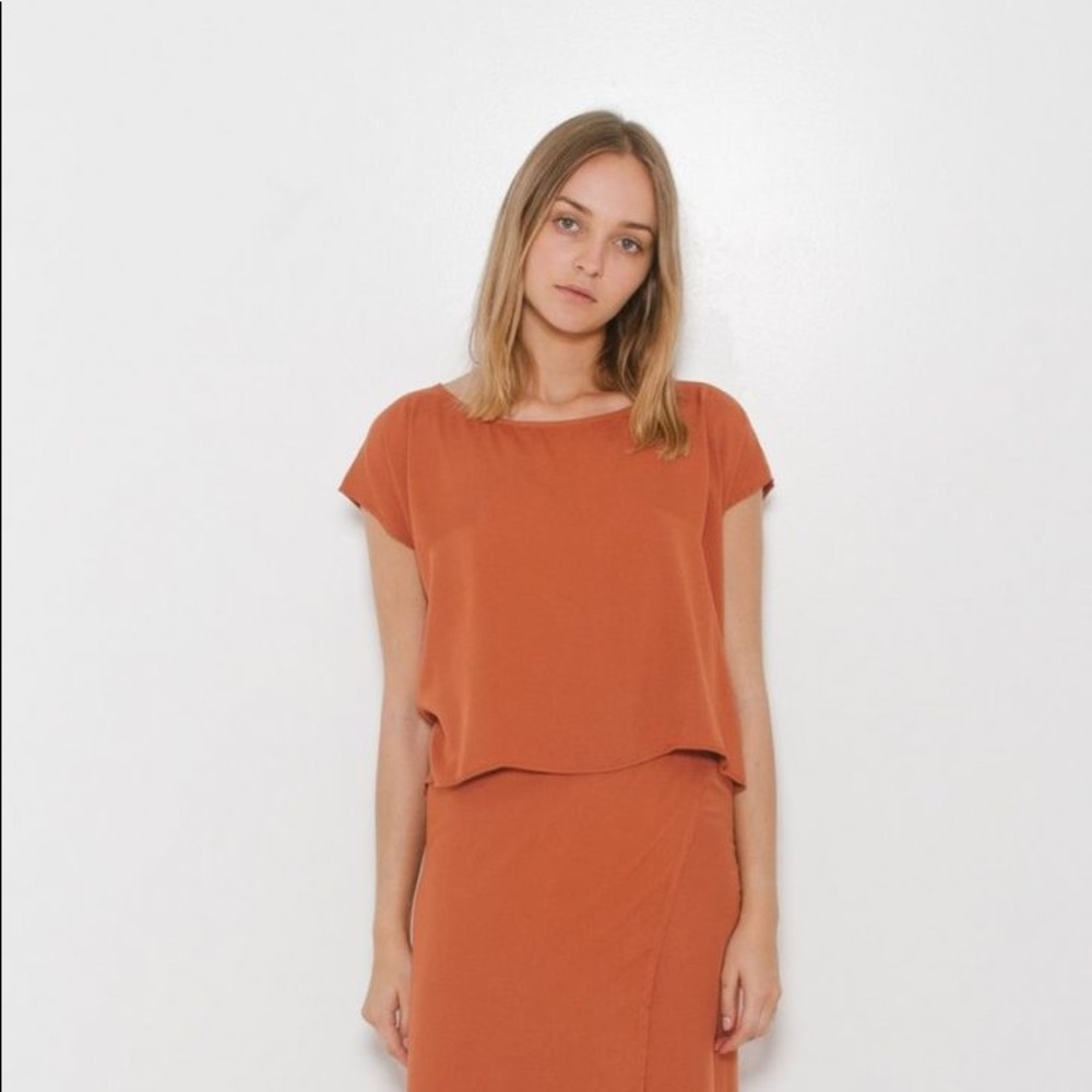 JESSE KAMM Terracota rate wrap skirt set box top M/L